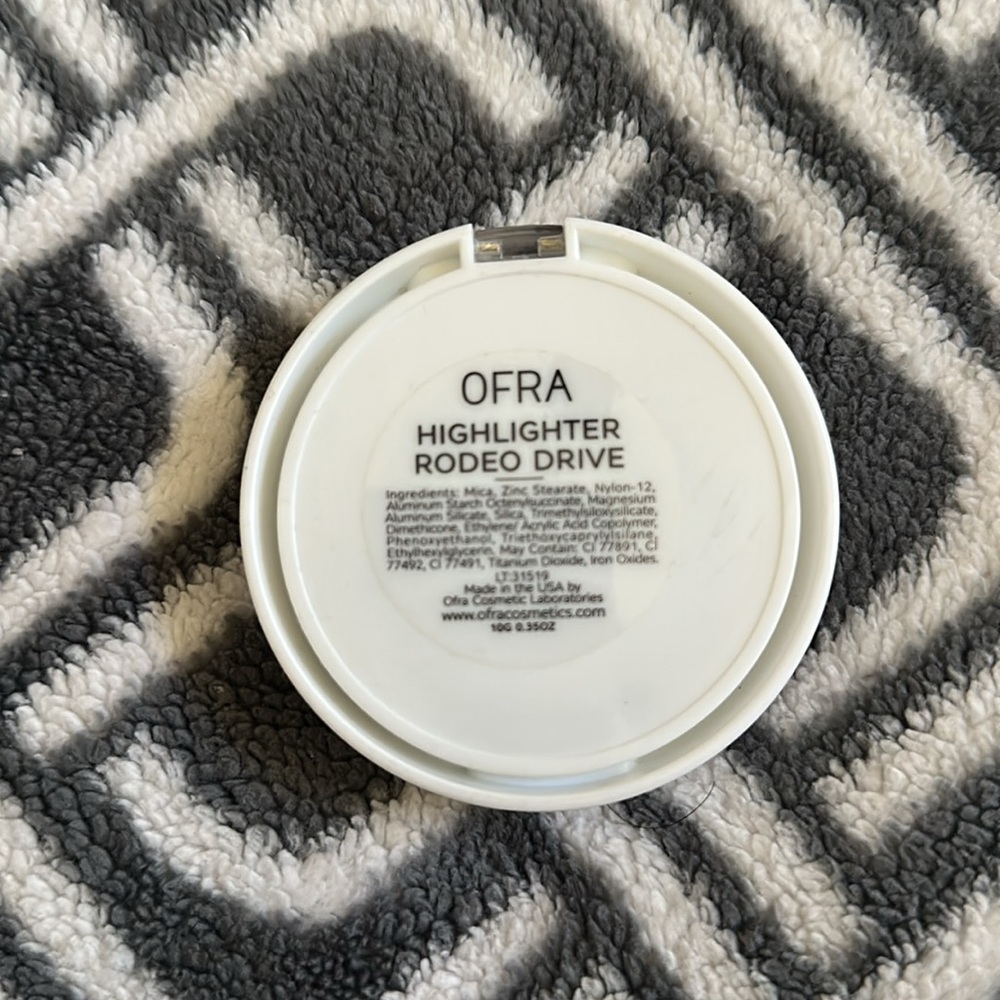 OFRA Highlighter Rodeo Drive - Picture 2 of 2